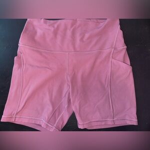 Lululemon align shorts with pockets
